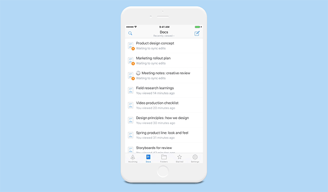 Animated screenshot showing offline mode in the Dropbox Paper mobile app.