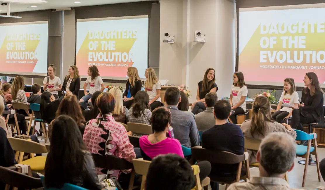 Photo of the crowd at the Daughters of the Evolution panel at Dropbox