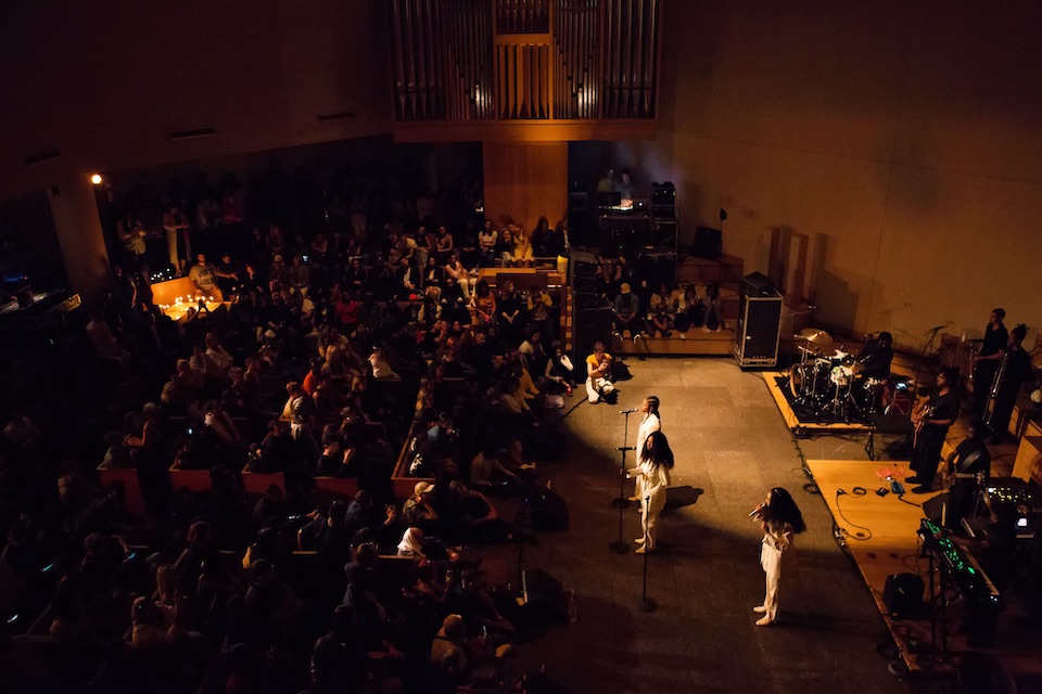 Solange performing at Devotional Sound (photo by Mary Kang)