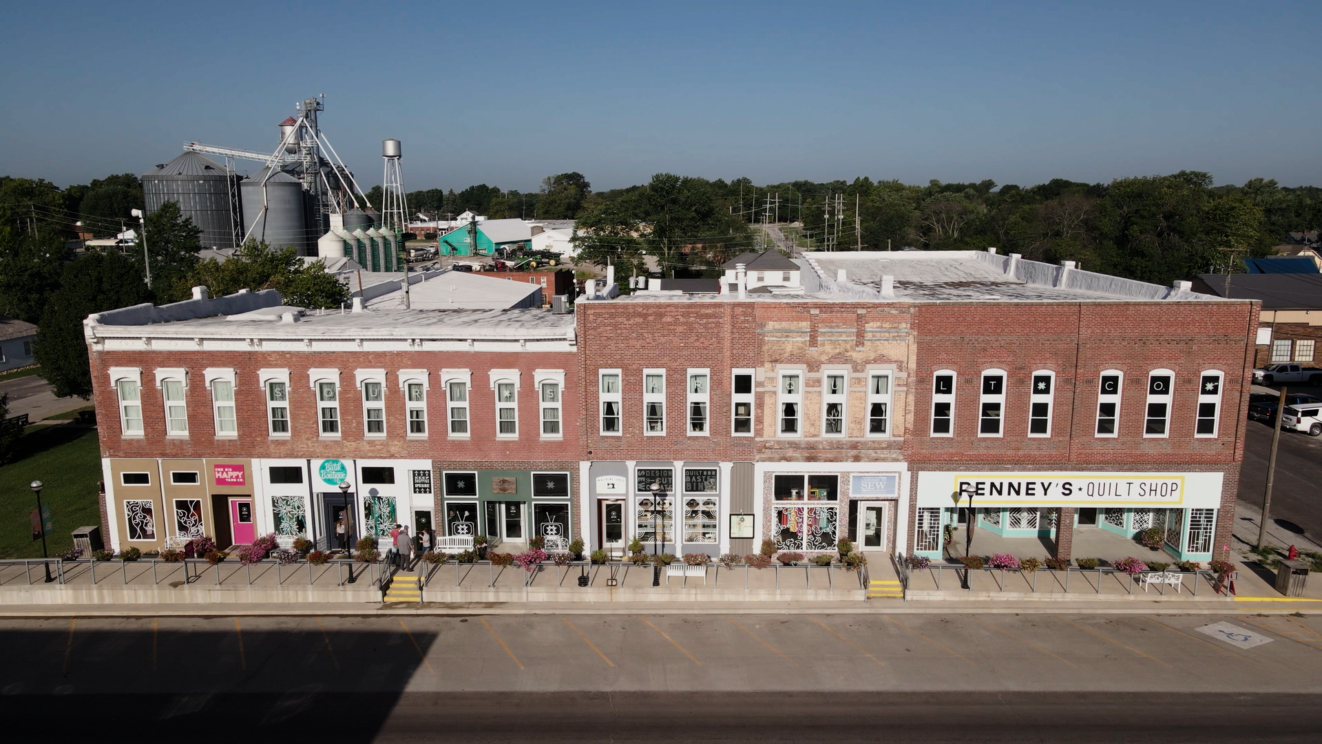 How Dropbox helped Missouri Star Quilt Co. bring a dying town back to life