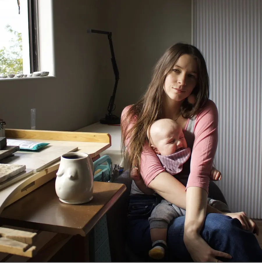 Photo of Sarah Summer and her daughter