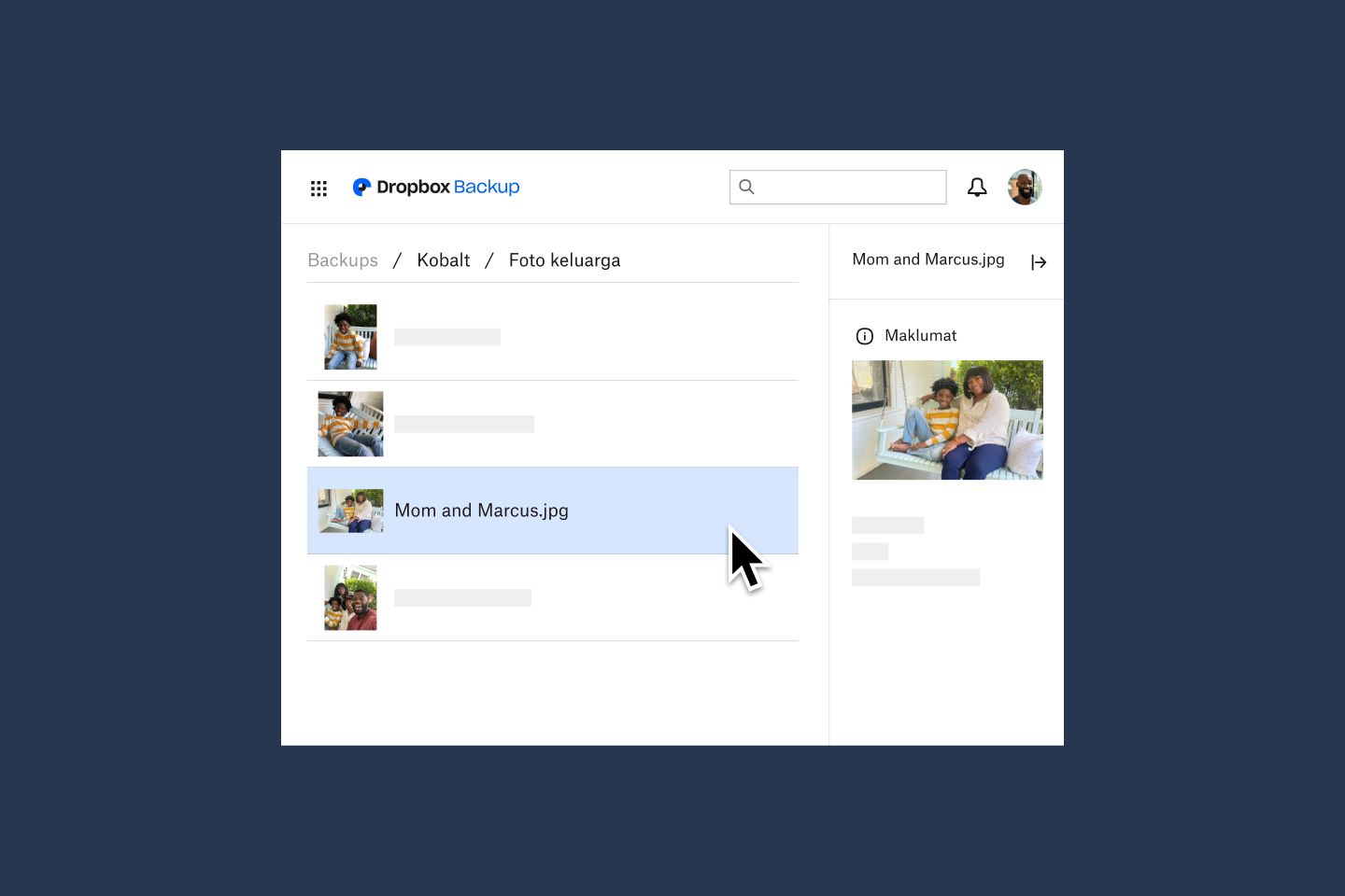 Senarai peranti yang disimpan dalam Dropbox Backup, termasuk dua buah komputer dan pemacu keras mudah alih