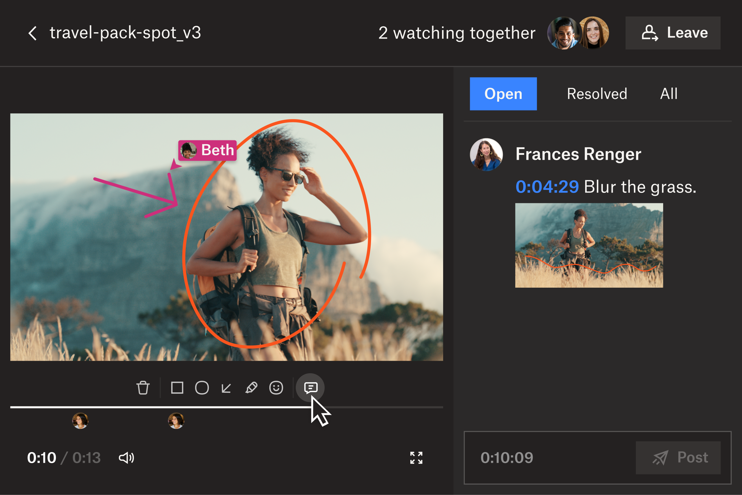 Capture d'écran d'une vidéo dans Dropbox Replay, montrant un commentaire et une annotation de deux personnes chargées de la révision